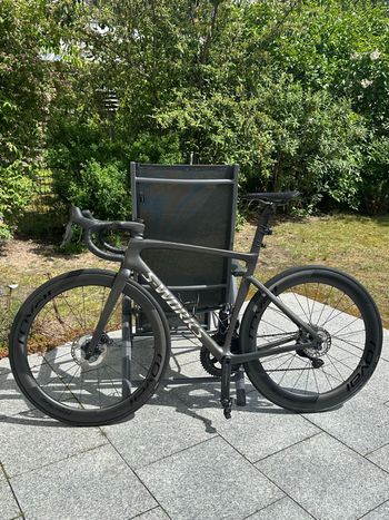 Used Specialized S-Works Tarmac SL7 - Shimano Dura-Ace Di2 2022 2022 Road & Gravel — image 4 of 22