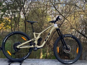 Brugt GT FORCE CRB ELITE 29 U MD - TAN 2022 MTB
