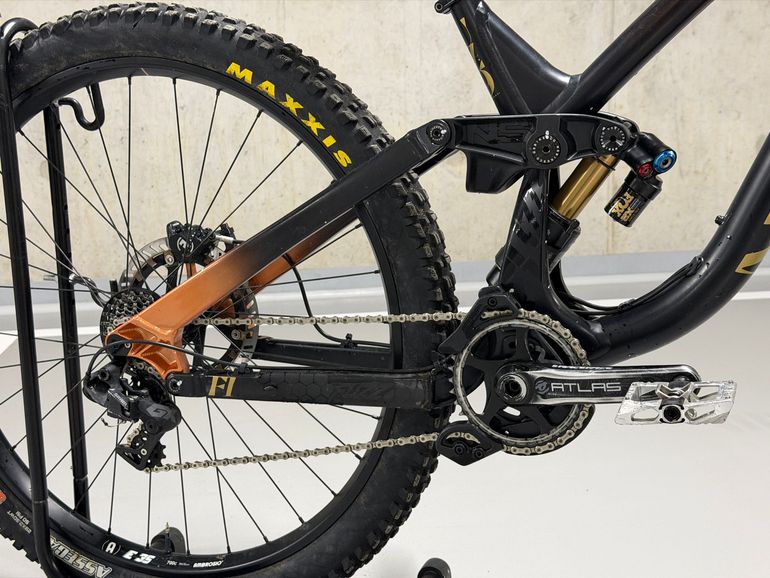 Used ns bikes Ns bikes Custom SRAM GX DH 2023 Mountainbike, Orange — image 3 of 13
