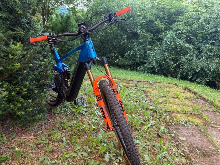 Used CUBE STEREO HYBRID 140 HPC, ACTIONTEAM 750 2023 2023 Mountainbike, Blue, 27.5, 29 — image 2 of 9