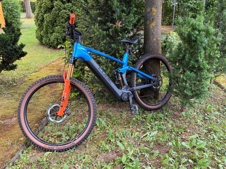 Used CUBE STEREO HYBRID 140 HPC, ACTIONTEAM 750 2023 2023 Mountainbike, Blue, 27.5, 29 — image 1 of 9