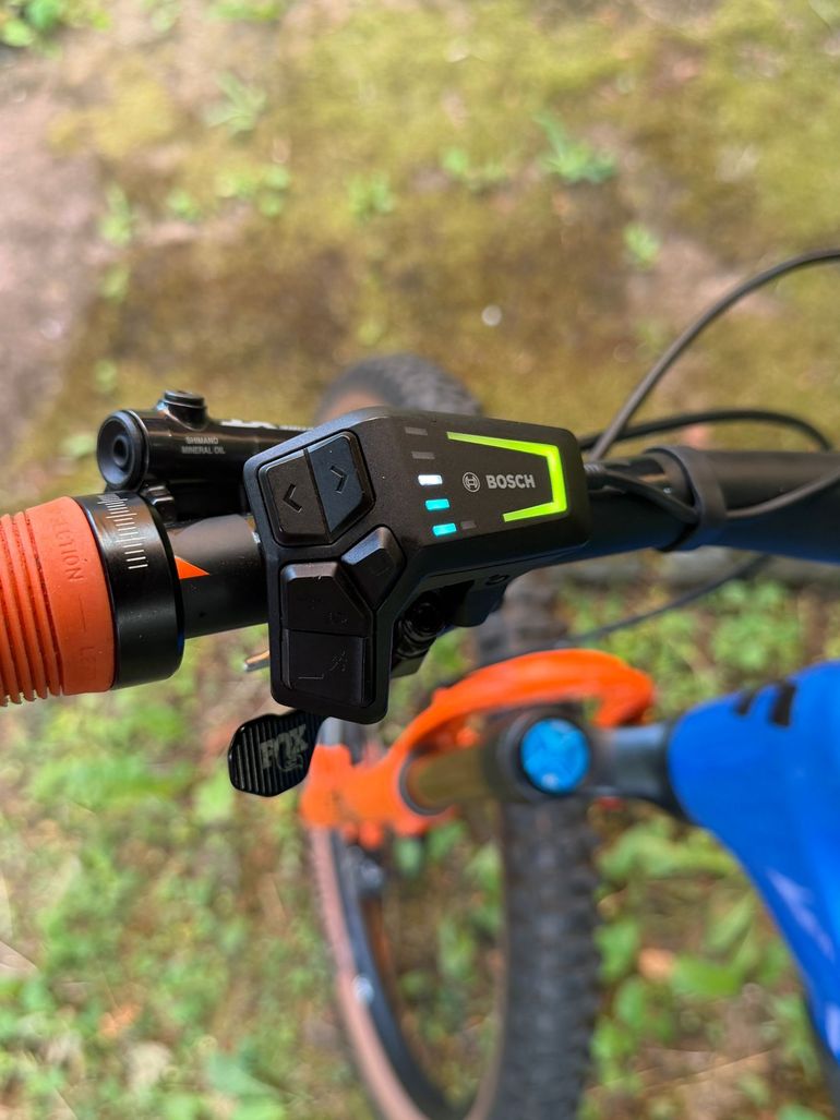 Used CUBE STEREO HYBRID 140 HPC, ACTIONTEAM 750 2023 2023 Mountainbike, Blue, 27.5, 29 — image 5 of 9