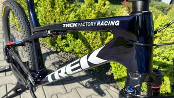 Used Trek Supercaliber SLR 9.8 X0 AXS T-Type Gen 2 2026 2026 Mountainbike, Blue, 29 — image 2 of 14