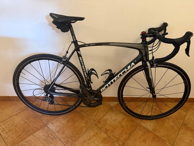 Bottecchia 8Avio Evo Shimano Ultegra 2016 Road & Gravel d'occasion, ,  — image 1 sur 5