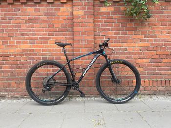 Kross LEVEL TOKYO 2020 2020 Mountainbike usato, Nero — immagine 6 di 15