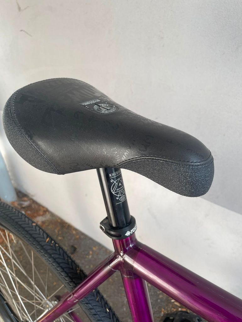 Used volume Volume Thrasher V2 2024 Urban, Viola — image 10 of 10