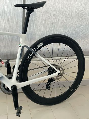 Used Colnago V4RS SRAM Rival eTap AXS 2024 Road & Gravel, White — image 2 of 3