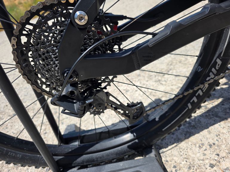 Used Fantic XTF 1.5 Y 2025 2025 Mountainbike, Light Gray, 29 — image 4 of 7