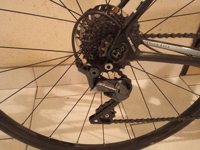 Used Focus IZALCO RACE DISC 9.8 2020 2020 Road & Gravel — image 4 of 5