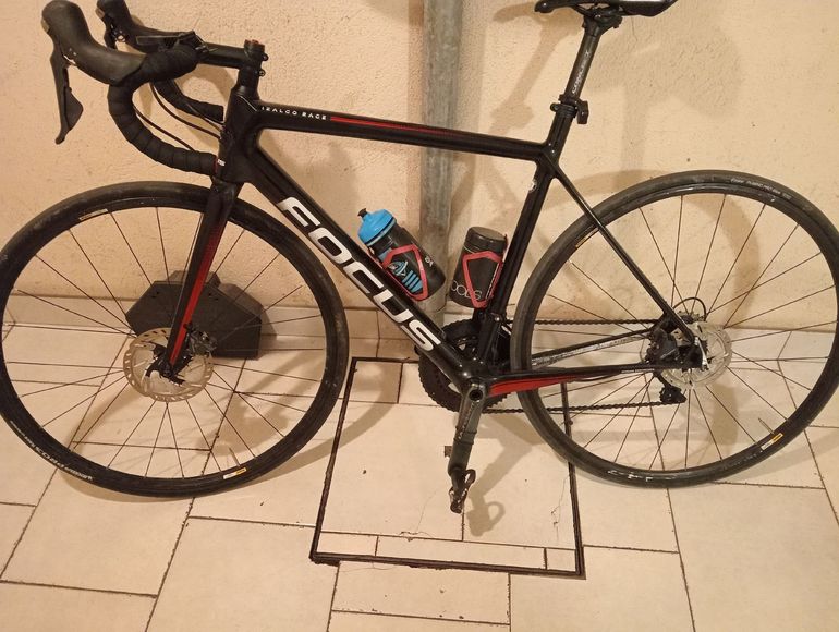 Used Focus IZALCO RACE DISC 9.8 2020 2020 Road & Gravel — image 2 of 5