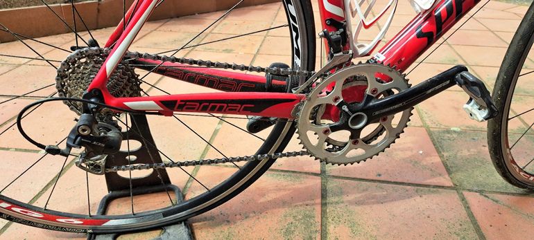 Specialized Tarmac Shimano 105 2015 Road & Gravel de segunda mano, Rojo — imagen 4 de 13