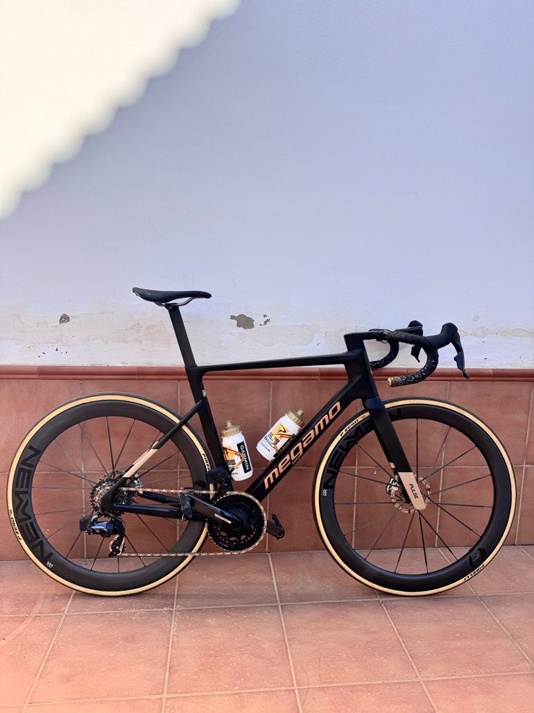 Megamo PULSE FRAMESET 2025 Frameset 2025 Road & Gravel d'occasion — image 8 sur 9