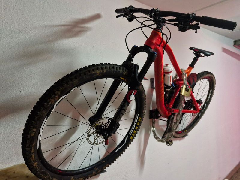 Gebrauchtes Canyon Neuron AL 6.0 2019 2019 Mountainbike, Orange, 29 — Bild 1 von 5