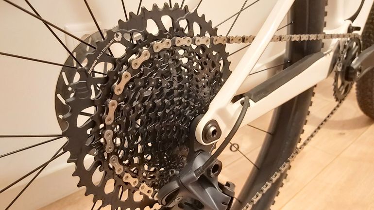 Used Canyon Lux CF 6 2021 2021 Mountainbike — image 6 of 23