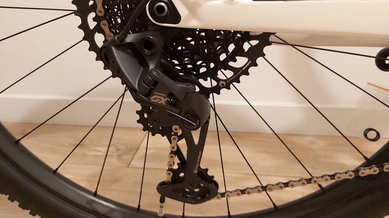 Used Canyon Lux CF 6 2021 2021 Mountainbike — image 5 of 23