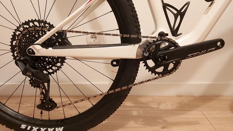 Used Canyon Lux CF 6 2021 2021 Mountainbike — image 3 of 23