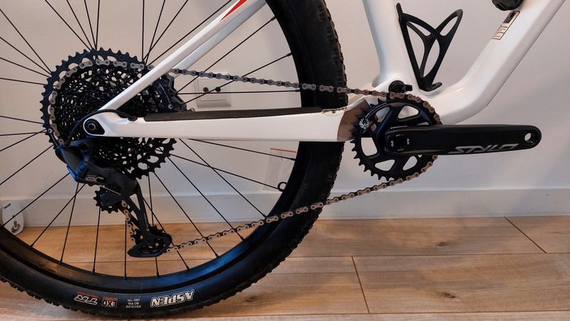 Canyon LUX SRAM GX Eagle 2021 Mountainbike usato, Bianco — immagine 3 di 24