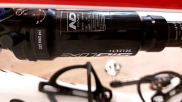 Canyon LUX SRAM GX Eagle 2021 Mountainbike usato, Bianco — immagine 14 di 24