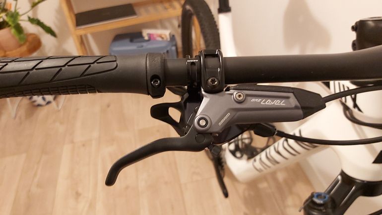 Used Canyon Lux CF 6 2021 2021 Mountainbike — image 14 of 23