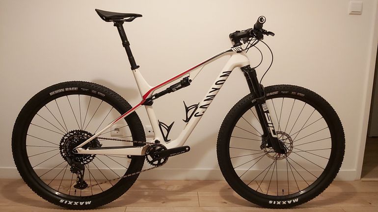 Used Canyon Lux CF 6 2021 2021 Mountainbike — image 1 of 23