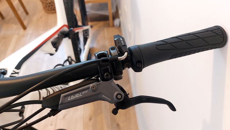 Canyon LUX SRAM GX Eagle 2021 Mountainbike usato, Bianco — immagine 12 di 24