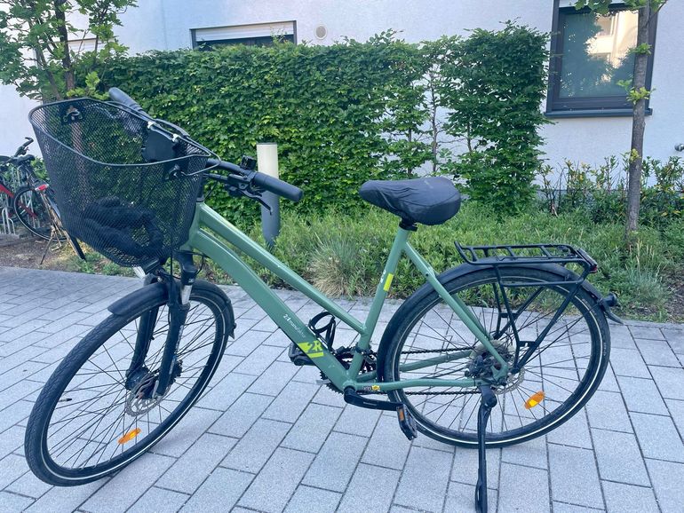 Used 2R Manufaktur 2R Manufaktur Custom Shimano Altus Urban, Grün — image 1 of 11