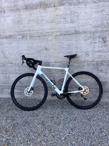 Used Bianchi Sprint 105 2024 2024 Road & Gravel — image 3 of 18