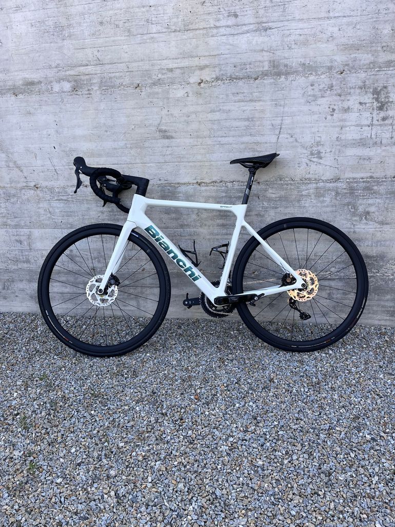Used Bianchi Sprint 105 2024 2024 Road & Gravel — image 2 of 18