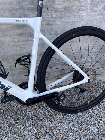 Used Bianchi Sprint 105 2024 2024 Road & Gravel — image 4 of 18