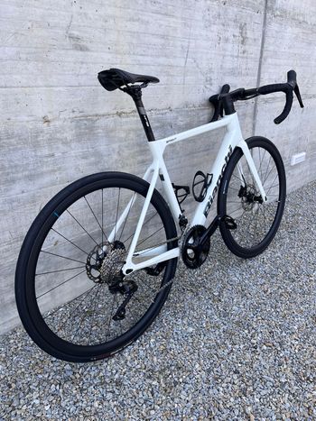 Used Bianchi Sprint 105 2024 2024 Road & Gravel — image 12 of 18
