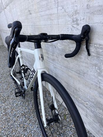 Used Bianchi Sprint 105 2024 2024 Road & Gravel — image 15 of 18