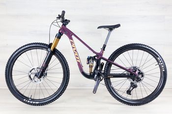 Used Pivot Trailcat LT Team 2025 Mountainbike, Purple — image 2 of 19