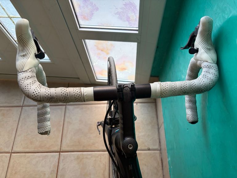 Použité B’TWIN B’TWIN Custom Campagnolo Athena EPS 2019 Road & Gravel, ,  — obrázek 4 z 8