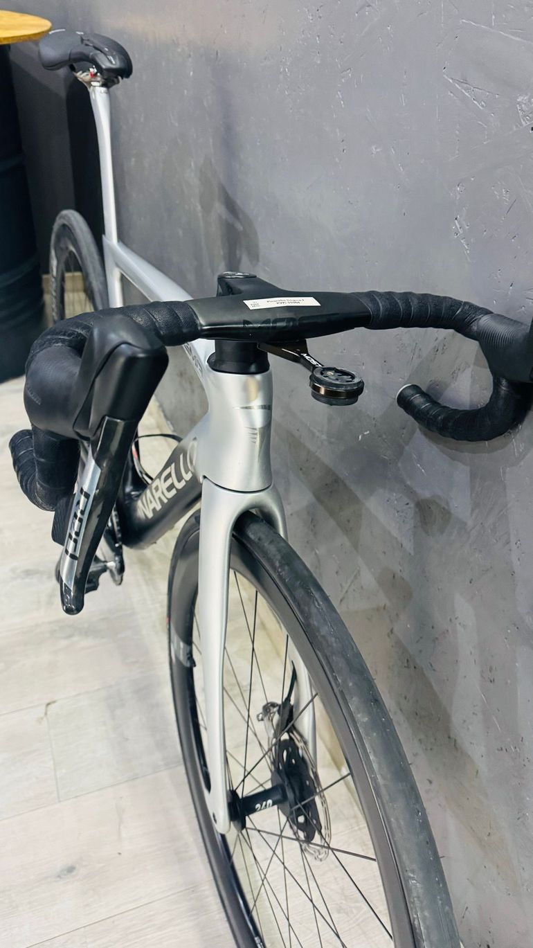 Used Pinarello DOGMA F RED ETAP AXS Disc 2024 2024 Road & Gravel, Light Gray — image 9 of 9