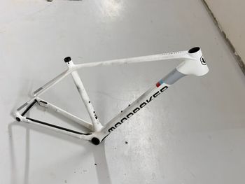 Used Mondraker PODIUM CARBON RR SL 2023 Frameset 2023 Mountainbike, White, 29 — image 2 of 5