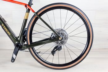 Used Trek Checkpoint SL 5 2025 Road & Gravel, Red — image 12 of 16