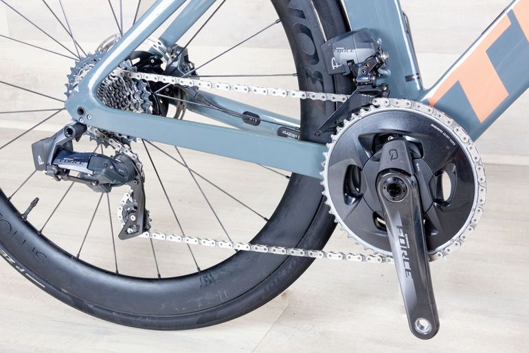 Used Trek Madone SL 7 Gen 6 2022 Road & Gravel, Light Gray,  — image 7 of 19