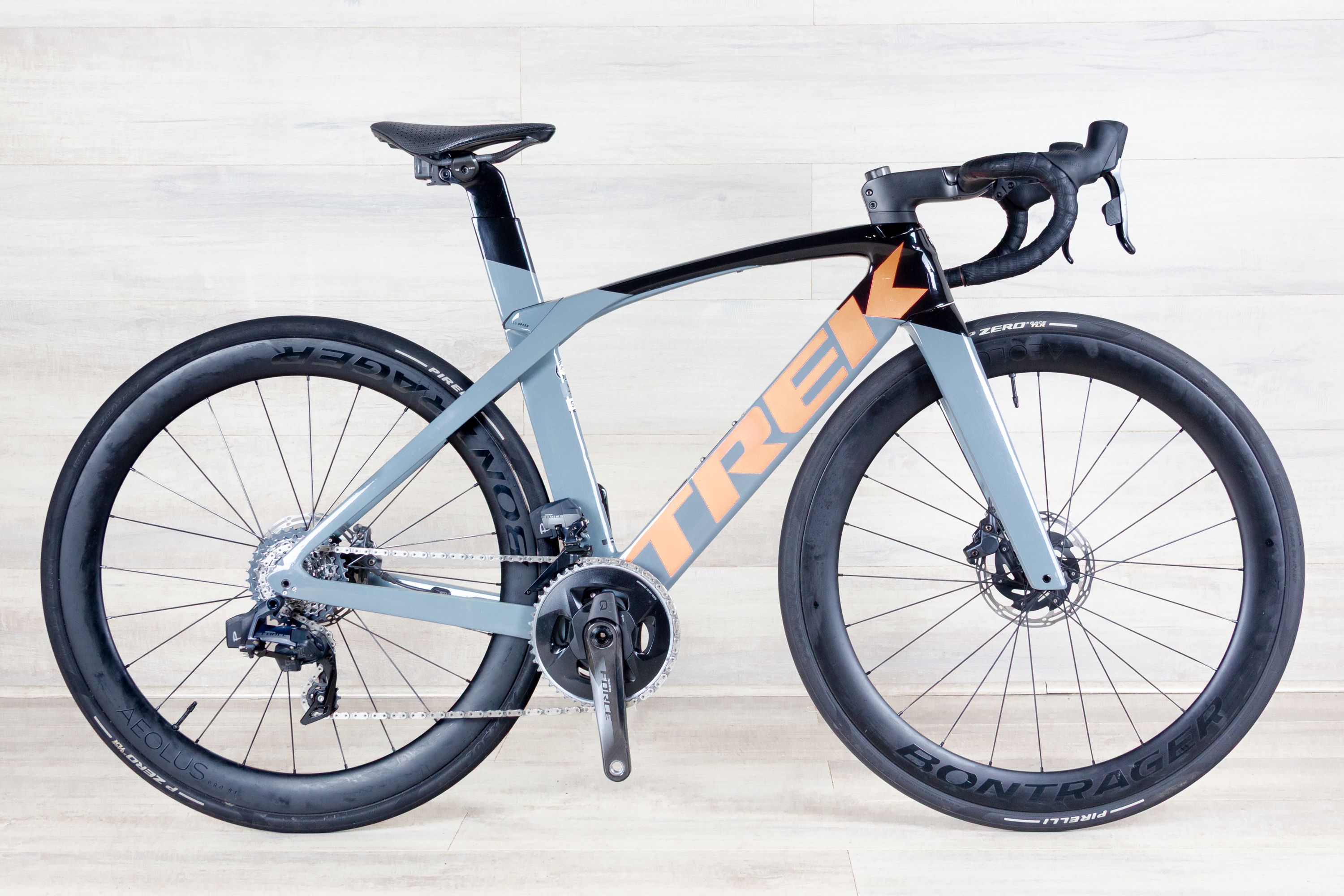 Trek Madone SL 6 Gen 8 2026年モデル – バイクプラス