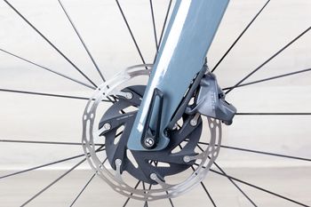 Used Trek Madone SL 7 Gen 6 2022 Road & Gravel, Light Gray,  — image 16 of 19