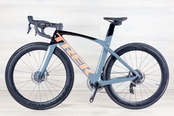 Used Trek Madone SL 7 Gen 6 2022 Road & Gravel, Light Gray,  — image 2 of 19