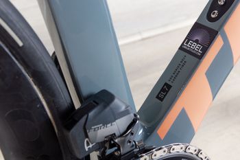 Used Trek Madone SL 7 Gen 6 2022 Road & Gravel, Light Gray,  — image 4 of 19
