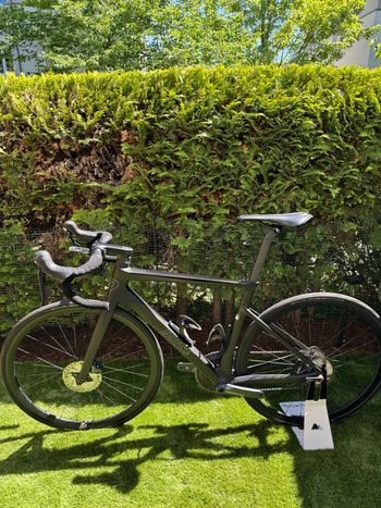 Used Rose X-LITE SIX DISC Ultegra 2022 2022 Road & Gravel, Black,  — image 4 of 10