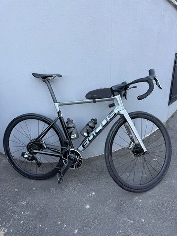 Brugt Focus IZALCO MAX 9.8 2022 2022 Road & Gravel — billede 1 af 3