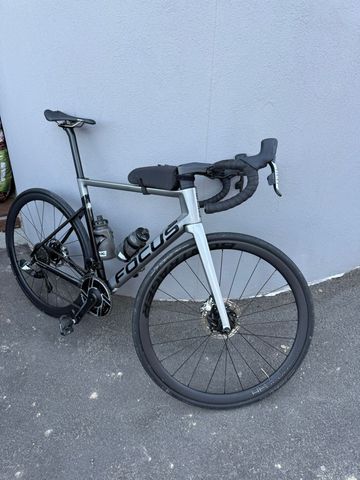 Brugt Focus IZALCO MAX 9.8 2022 2022 Road & Gravel — billede 3 af 3