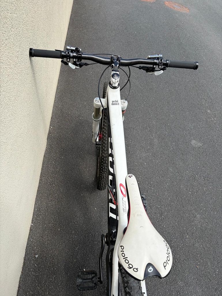 Used Niner Niner Custom Shimano Deore XT 2014 Mountainbike, White, 29 — image 9 of 11