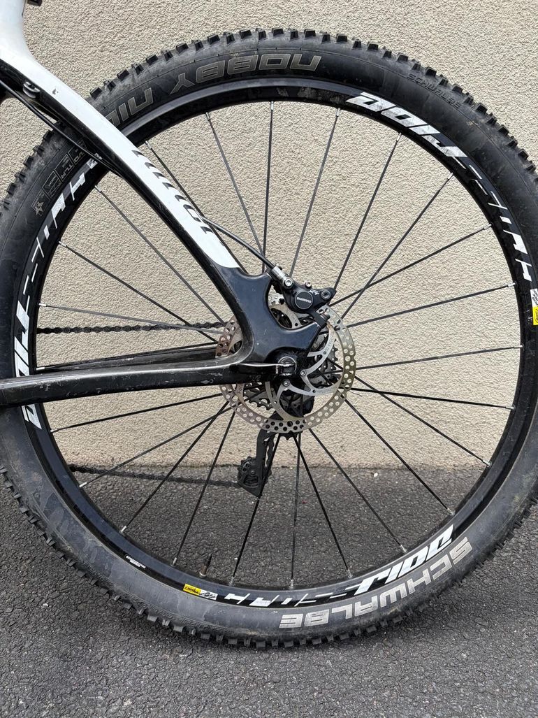 Used Niner Niner Custom Shimano Deore XT 2014 Mountainbike, White, 29 — image 11 of 11