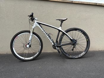 Used Niner Niner Custom Shimano Deore XT 2014 Mountainbike, White, 29 — image 2 of 11