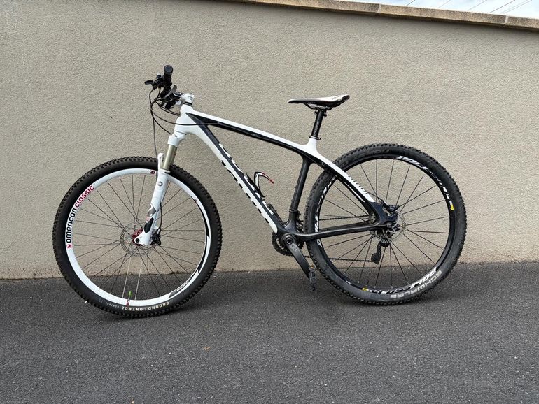 Used Niner Niner Custom Shimano Deore XT 2014 Mountainbike, White, 29 — image 2 of 11