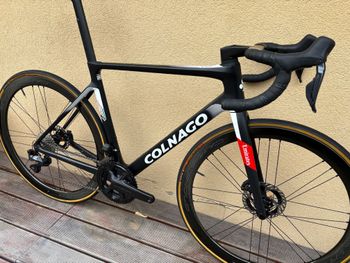 Gebrauchtes Colnago V4Rs | UAE Emirates | 510 | 175-185cm 2024 Road & Gravel, Schwarz,  — Bild 3 von 17
