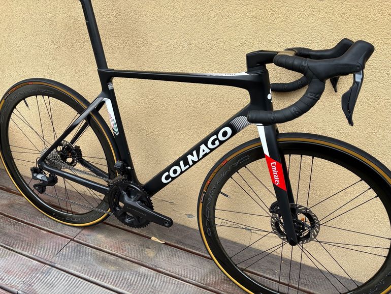 Gebrauchtes Colnago V4Rs | UAE Emirates | 510 | 175-185cm 2024 Road & Gravel, Schwarz,  — Bild 3 von 17
